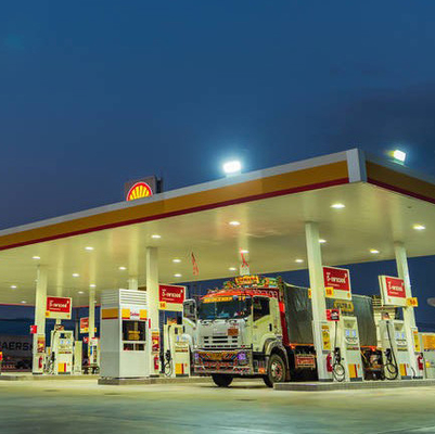PU Roof Gasoline Station Canopy Construction 100-300m For Steel Structure