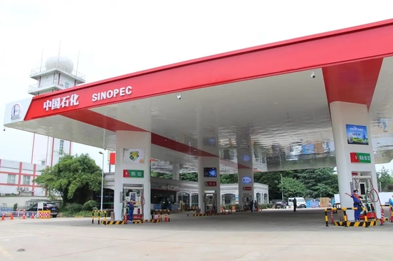 Prefab GB Q235 Filling Gas Station Canopy Hot Dip Galvanized