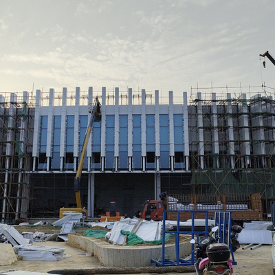 Q355B Glass Aluminium Curtain Wall Construction 0.36mm-0.6mm Customized