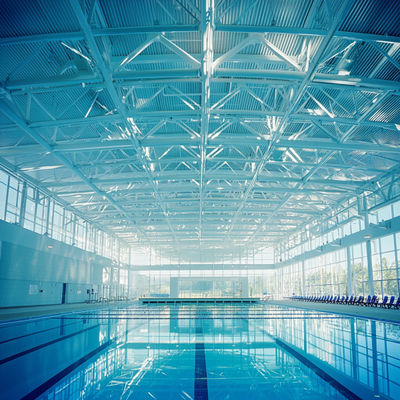 Estructura espacial de acero para techos de piscinas Soluciones duraderas y elegantes