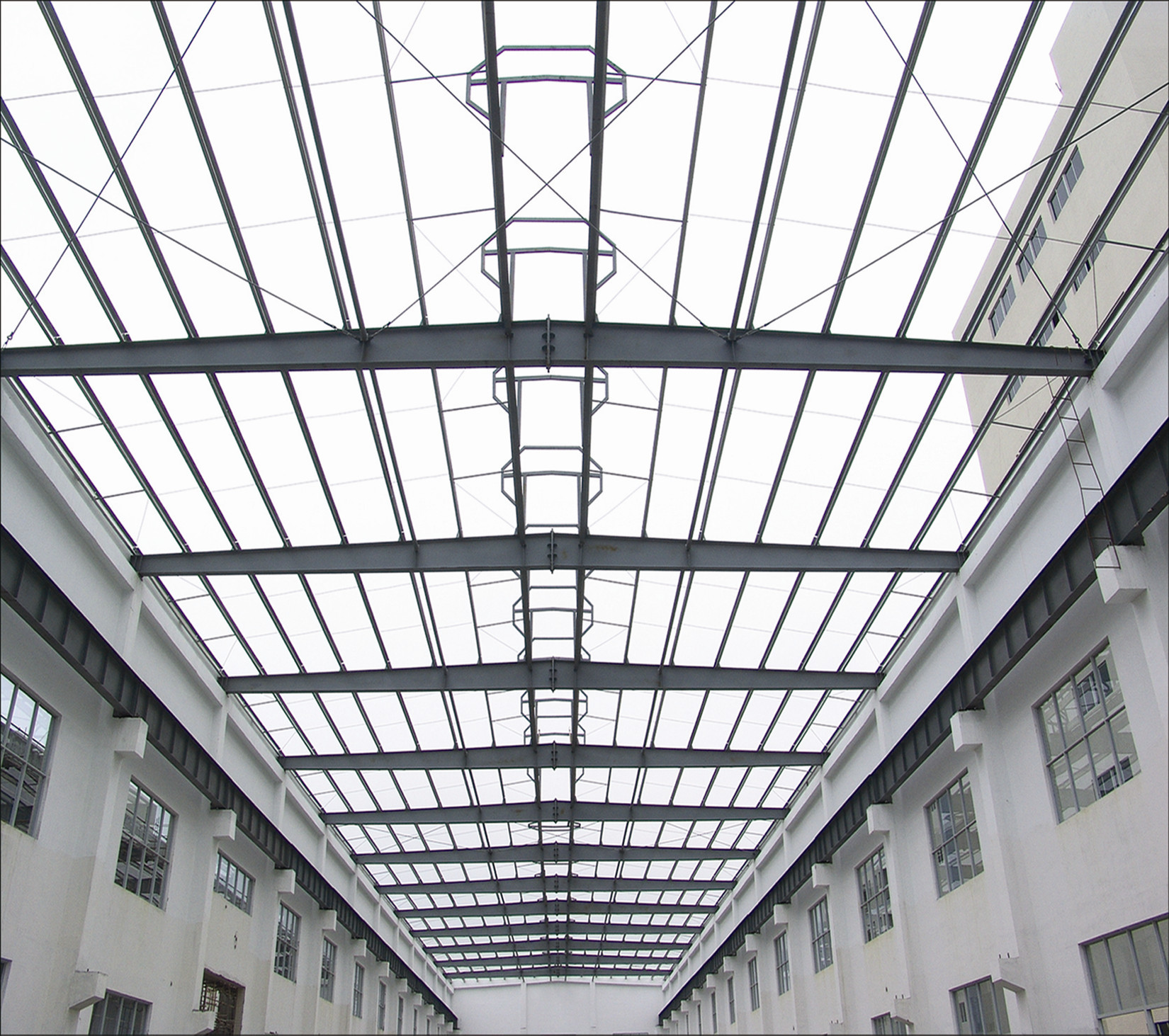 Prefab Metal Roof Dome Skylight Installation PU For Building Construction